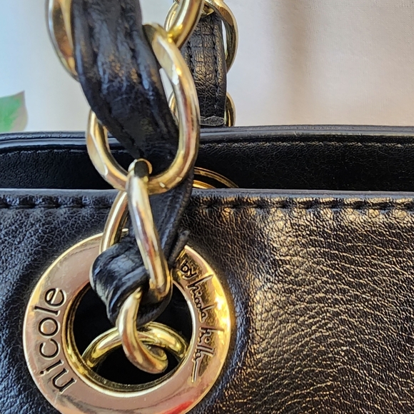 Nicole Miller Chain Tote Shoulder Bag PU Leather Purse Black Gold Vegan - Picture 9 of 14